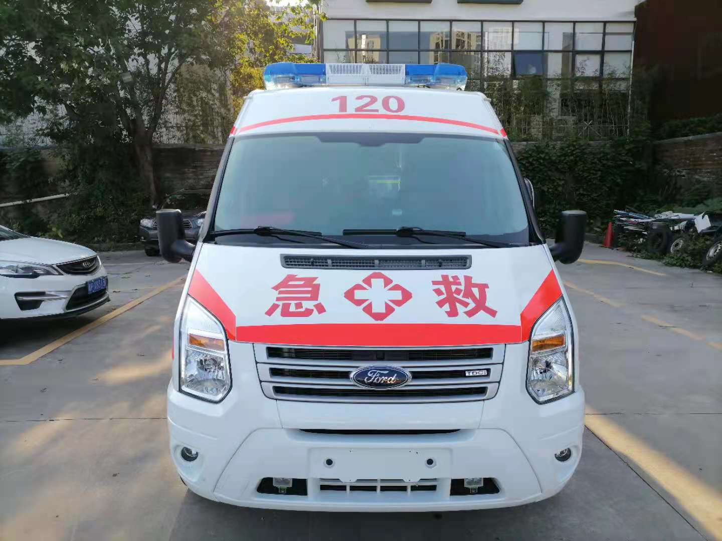 邓州市妇婴监护型护送